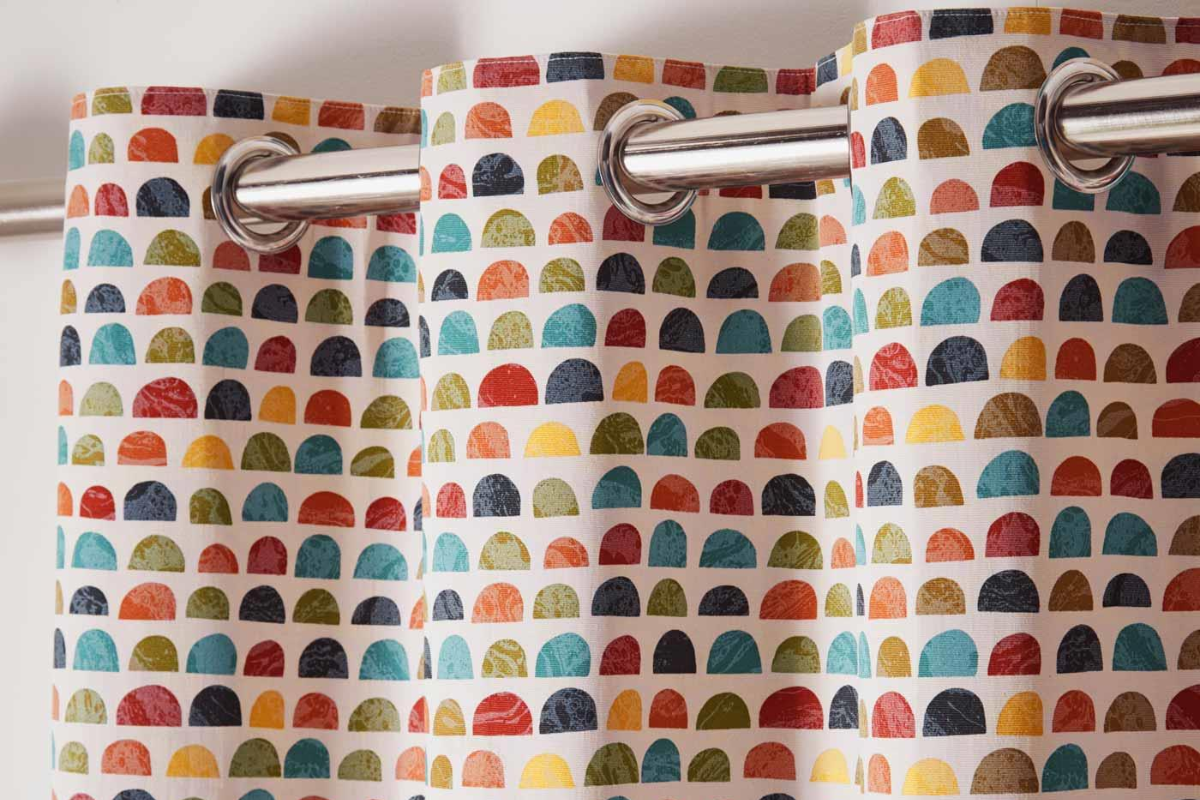 Curtain