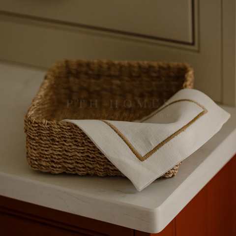 Line Embriodered Table Napkins - Set of 4