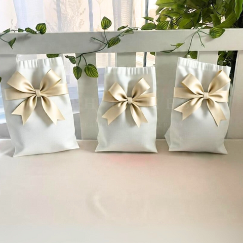Set of 12 Goodie Bags - Assorted Mini Cushions