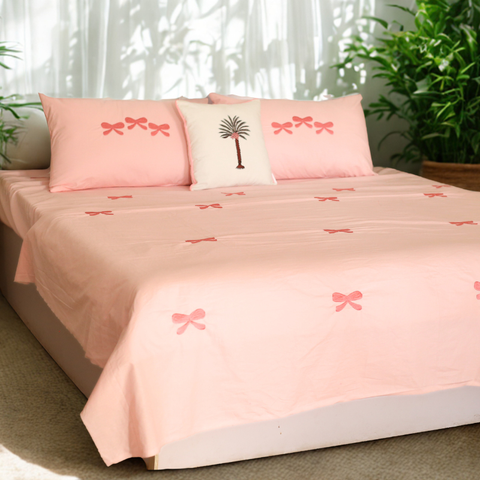 Pink Bow 🎀 - Embriodered Bedding