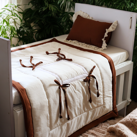 Bowtique Dreams - 3 Pcs Crib's Bedding Set
