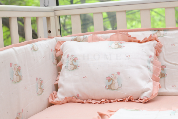 Bunny sales crib bedding