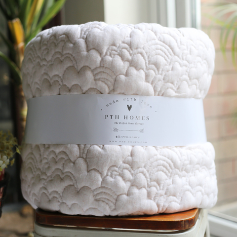 Cloud Quilt (Cream White)