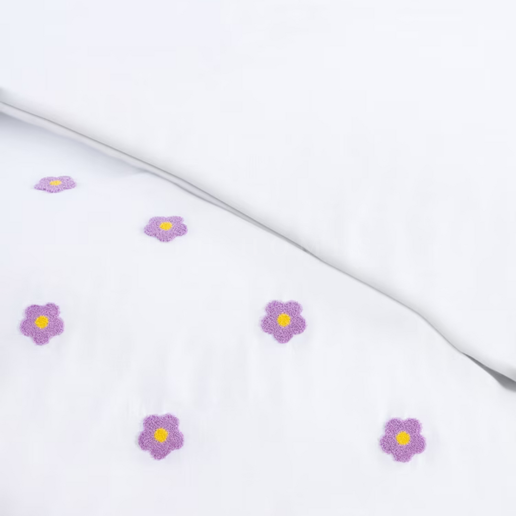 Tufted Flower- 2 Pcs Crib's Bedding Set