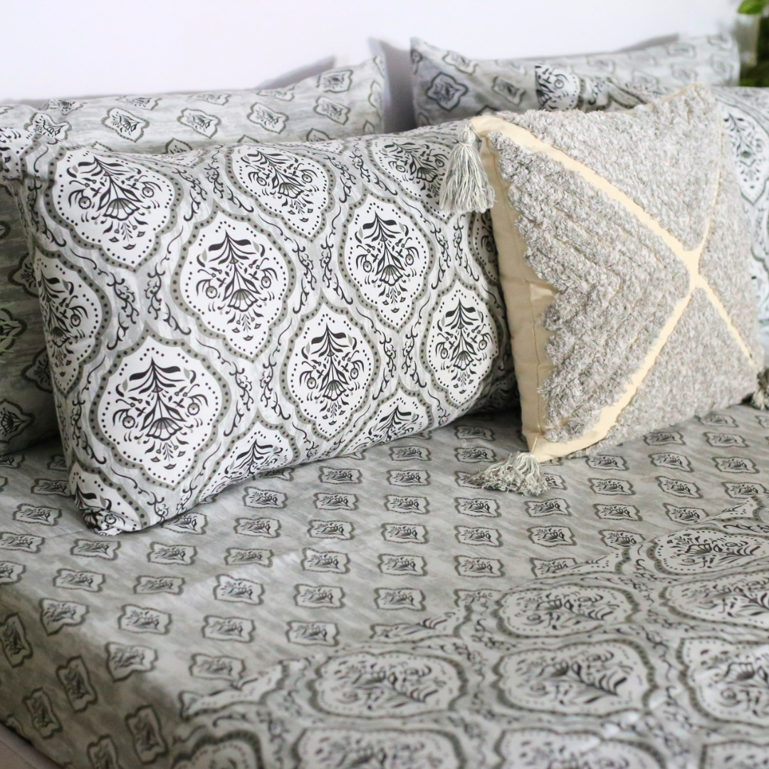 Grey Paislay - Bedset