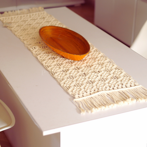 Macrame Table Runner (Hitch Knot)