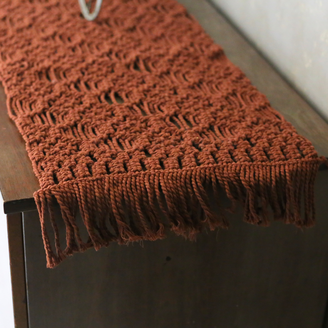 Macrame Table Runner (Brown)