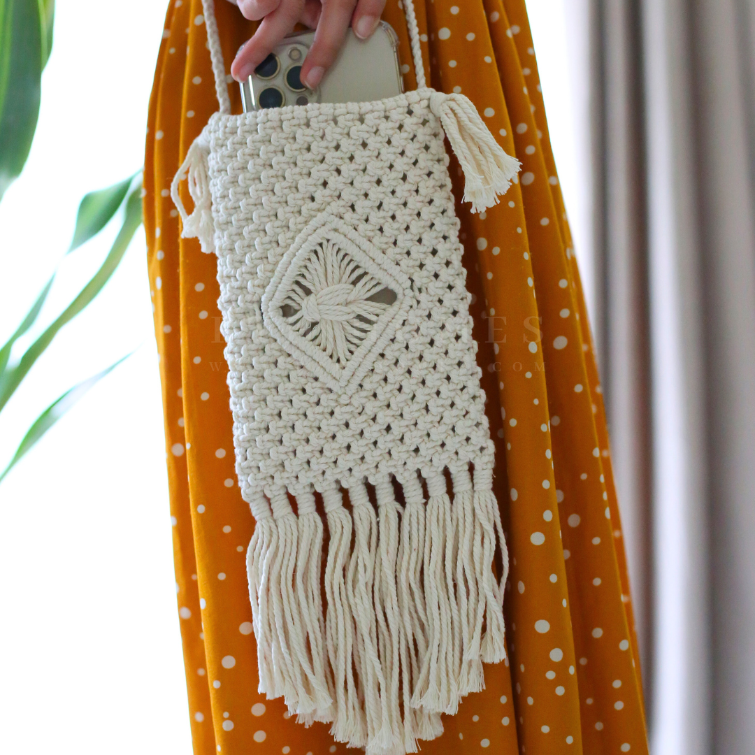 Macrame Phone Bag (White)