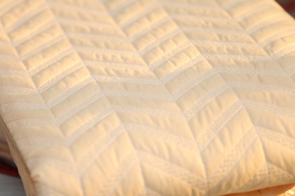 Salmon - Quilted Bedspread Set