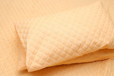 Peach Fuzz - Quilted Bedspread Set
