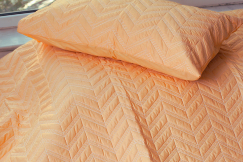 Peach Fuzz - Quilted Bedspread Set