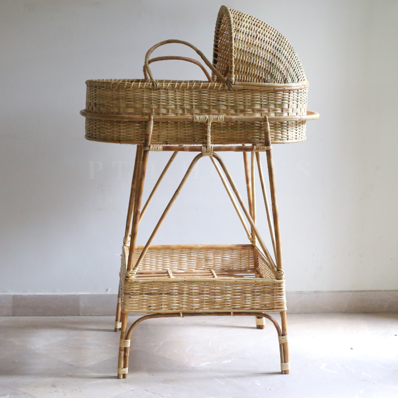 Rattan - Baby Basket with Stand