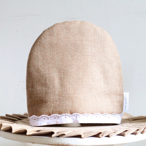 Tea Cosy - Laced Jute