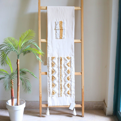 Tufted - Table Runner