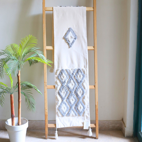 Tufted - Table Runner