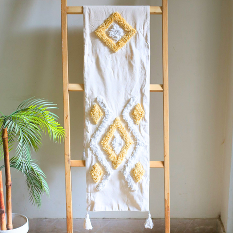 Tufted - Table Runner