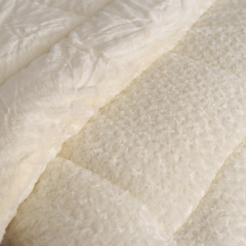 Winter Blossom - Thick Fur Comforter (White)