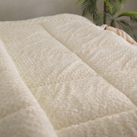 Winter Blossom - Thick Fur Comforter (White)