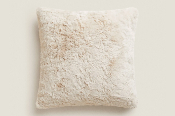 Fur Cushion Cover (Ivory)
