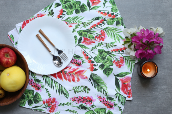 Tropical Bloom - Tablemats &amp; Runner